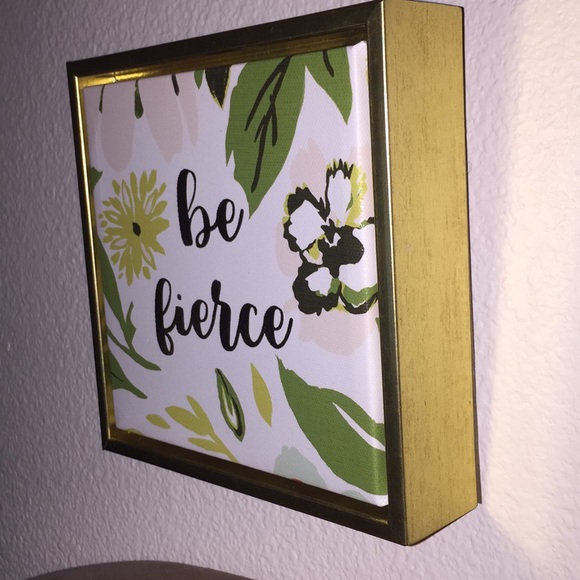 Frame - Picture 2 of 4